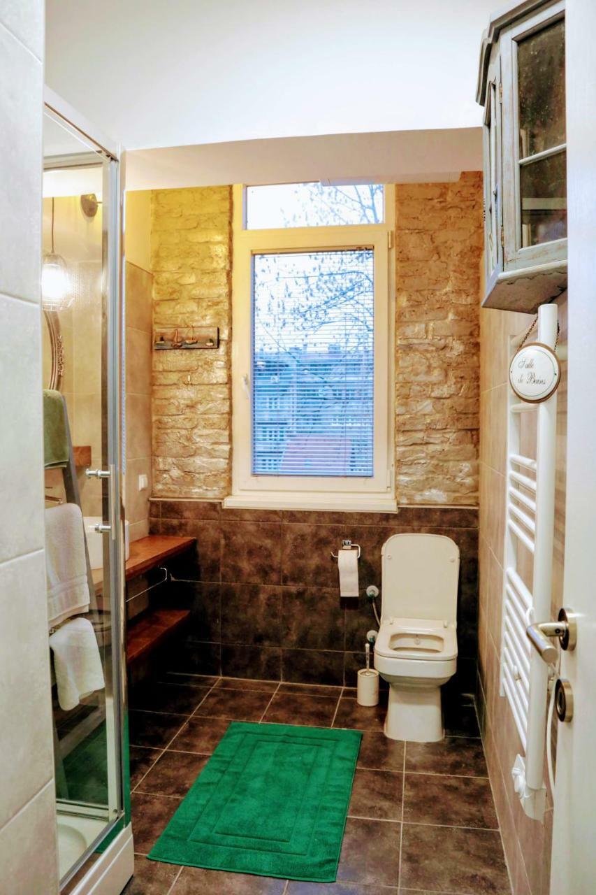 Cinema Courtyard Apartment Sarajevo Luaran gambar